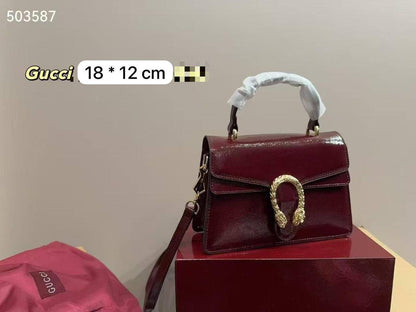 Gucci Mini
Size: 18 * 12 cm
95 dhs🇦🇪

with box
🎁🎁🎁

Zain115
♥️♥️♥️