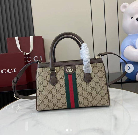 GUCCI Master
Small 
290 dhs🇦🇪
Big 
310 dhs🇦🇪

Zain228
♥️♥️♥️