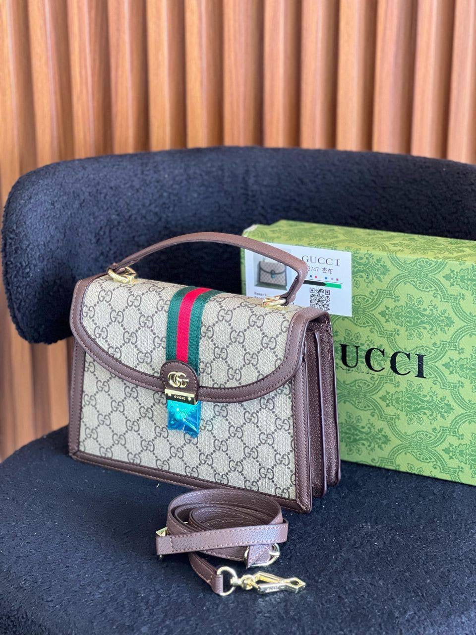 Gucci

Good Quality bag 

with box 
🎁🎁🎁

120 dhs🇦🇪

Zain117
♥️♥️♥️