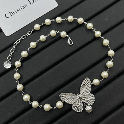 Necklace Dior 
65 dhs🇦🇪

Zain89
♥️♥️♥️