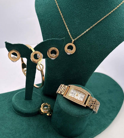 90 dhs 🇦🇪 

Set with box
🎁🎁🎁

Zain45
♥️♥️♥️