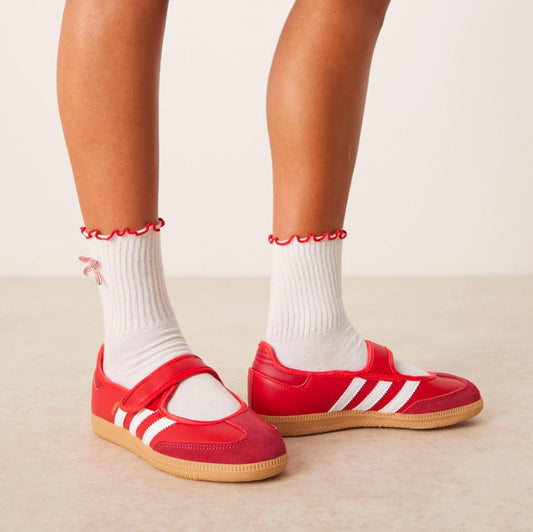 adidas Samba Jane Scarlet White Gum，
Size 36-41
170 dhs🇦🇪

Zain18
♥️♥️♥️