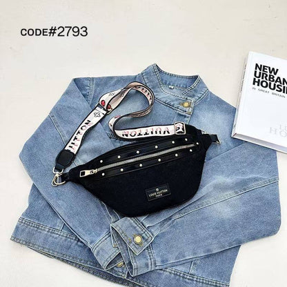 LV
ᴄʀᴏss ʙᴏᴅʏ ʙᴀɢ
ᴍᴜʀᴀᴋᴀᴍɪ ᴅᴇsɪɢɴ
sɪᴢᴇ: 35 cm ᴡɪᴅᴇ

50 dhs🪙

Zain31
♥️♥️♥️