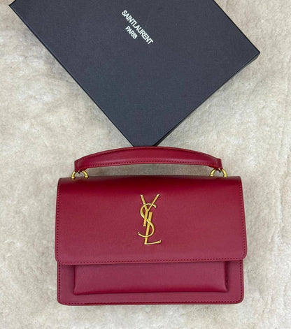 YSL SUNSET 
PREMIUM QUALITY ☘️

105 dhs🇦🇪

WITH BOX 
🎁🎁🎁

Zain28
♥️♥️♥️