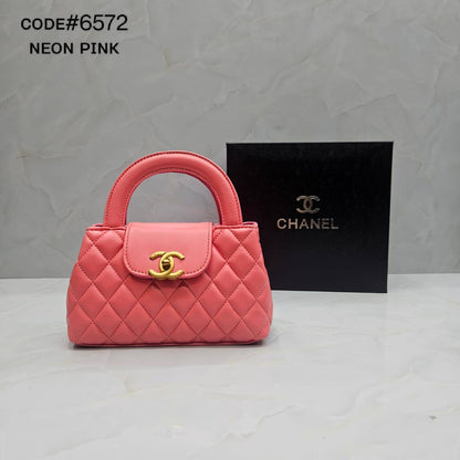 Chanel ᴋᴇʟʟʏ ʙᴀɢ
ʟᴀᴍʙsᴋɪɴ ʟᴇᴀᴛʜᴇʀ
ɢᴏʟᴅ ʜᴀʀᴅᴡᴀʀᴇ
ᴡɪᴛʜ ᴄʜᴀɪɴ ʙᴇʟᴛ
sɪᴢᴇ : 21 cm

ᴡɪᴛʜ BOX
🎁🎁🎁

95 dhs🇦🇪

Zain31
♥️♥️♥️