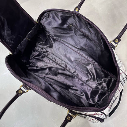 Trolley bag 3 in 1 new came good quality, 
big size 120 dhs🇦🇪
medium  size 105 dhs🇦🇪
small size 90 dhs🇦🇪
If one set only 240 dhs🇦🇪

Trolley bag 3 in 1 new came good quality, 
big size 120 dhs🇦🇪
medium  size 105 dhs🇦🇪
small size 90 dhs🇦🇪
If o