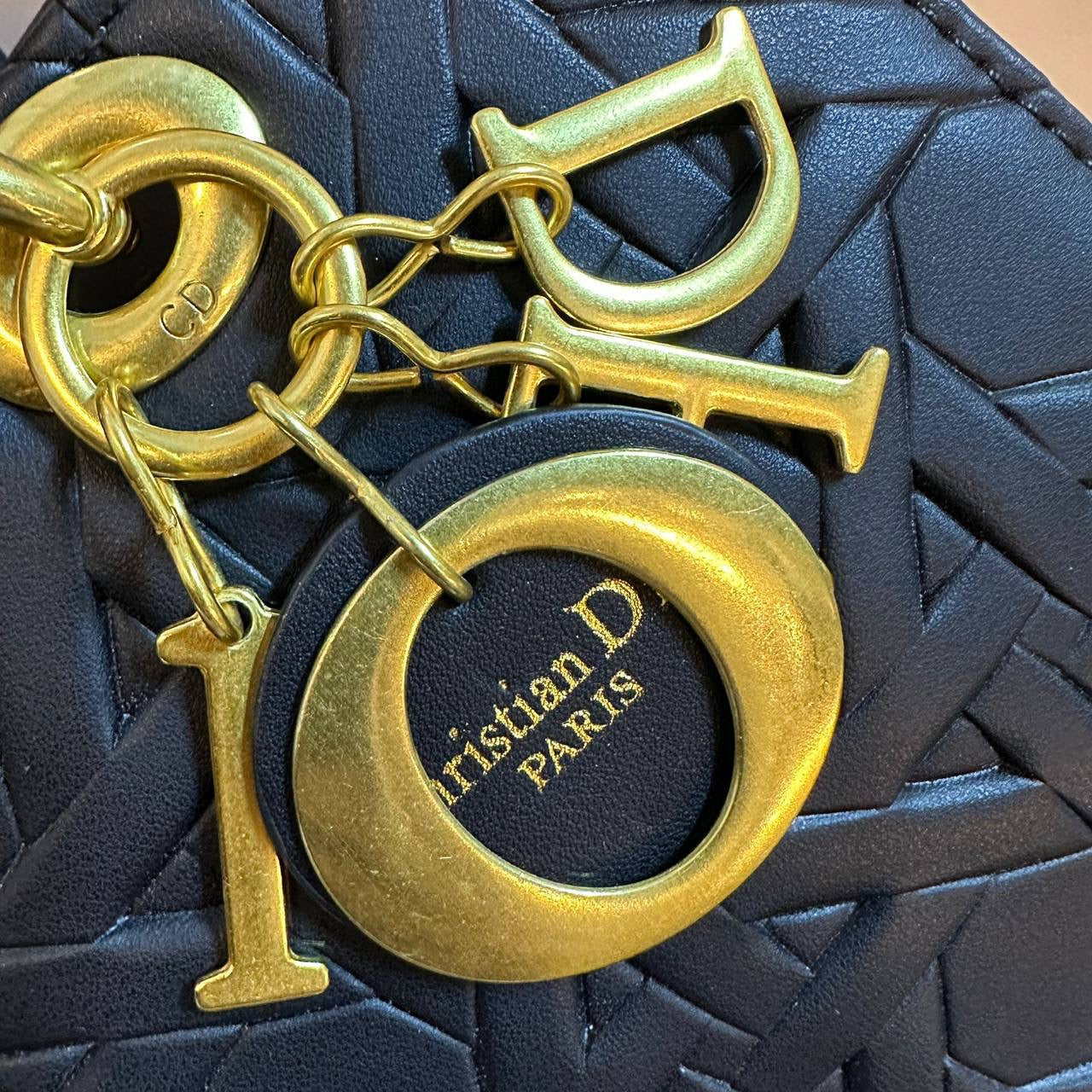 DIOR RESTOCK 

GOOD QUALITY 
BIG SIZE 

120 dhs🇦🇪

Zain39
♥️♥️♥️