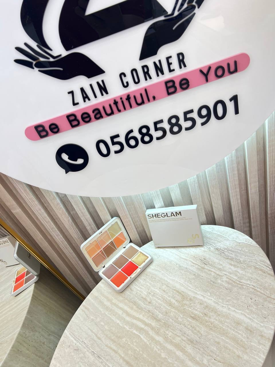 Makeup pallete 

30 dhs

Zain49

♥️♥️♥️