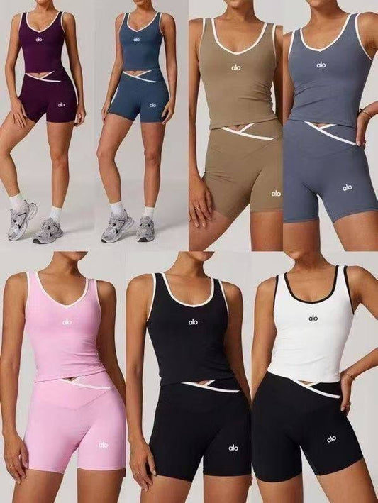 Alo womens short & skirts 
Size available S,M,L,XL 
120 dhs🇦🇪

Zain88
♥️♥️♥️