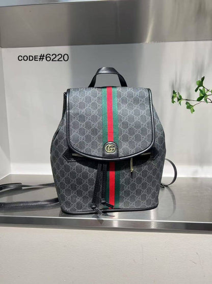 GUCCI BAGPACK
ғʟᴀᴘ ʙᴏᴛᴛᴏɴ ᴋɴᴀᴘsᴀᴄᴋ
sɪᴢᴇ : 28 cm

75 dhs🪙

Zain31
♥️♥️♥️