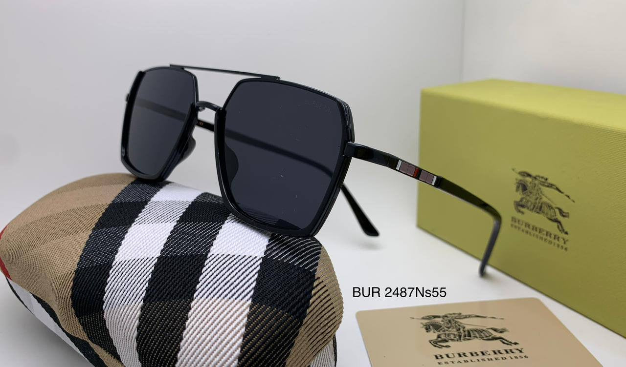 Burberry
65 dhs🪙

Zain126
♥️♥️♥️