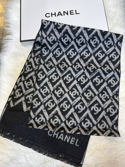 Winter muffler

No box
45 dhs🇦🇪

With box 🎁
60 dhs🇦🇪

Zain93
♥️♥️♥️
