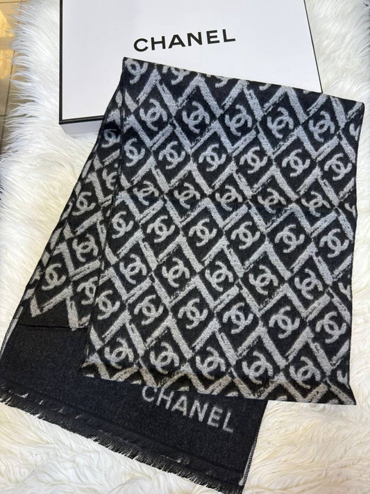 Winter muffler

No box
45 dhs🇦🇪

With box 🎁
60 dhs🇦🇪

Zain93
♥️♥️♥️