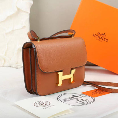 Hermes

with box 
🎁🎁🎁

105 dhs🇦🇪

Zain143
♥️♥️♥️