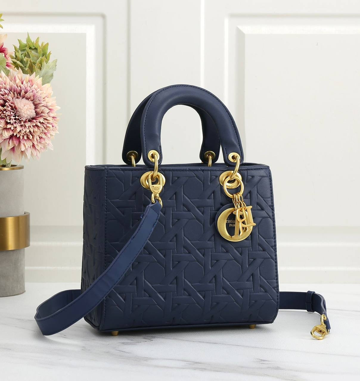 DIOR RESTOCK 

GOOD QUALITY 
BIG SIZE 

120 dhs🇦🇪

Zain39
♥️♥️♥️