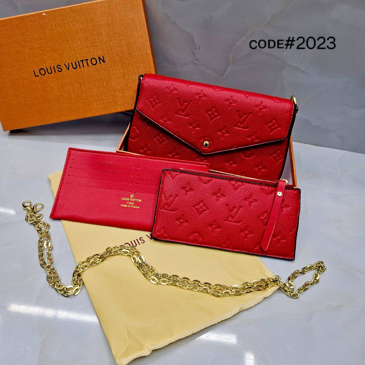 LV
ғᴇʟɪᴄɪᴇ́ ᴘᴏᴜᴄʜᴇᴛ 3ɴ1
 • ᴍᴀᴛᴛᴇ ʟᴇᴀᴛʜᴇʀ 
 • ɢʟᴏssʏ ᴍᴀᴛᴇʀɪᴀʟ
 • ᴍᴏɴᴏɢʀᴀᴍ ʟᴇᴀᴛʜᴇʀ
ɢᴏʟᴅ ᴄʜᴀɪɴ ʜᴀʀᴅᴡᴀʀᴇ
sɪᴢᴇ : 22 cm

ᴡɪᴛʜ BOX
🎁🎁🎁

70 dhs🇦🇪

Zain31
♥️♥️♥️