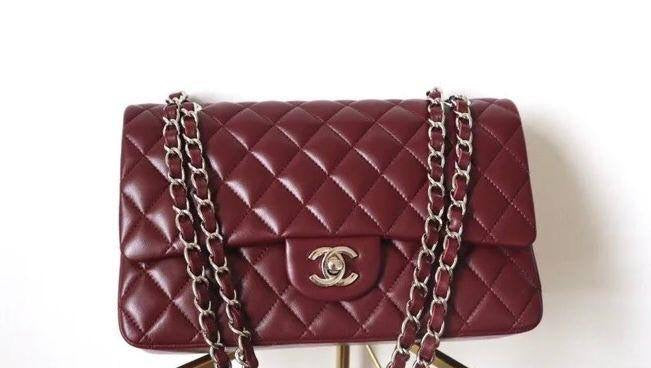 Chanel 
Master +++
260 dhs🇦🇪

Zain192
♥️♥️♥️