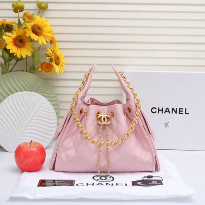 CHANEL 
GOOD QUALITY 
CAVIAR MATERIAL 

110 dhs🇦🇪

Zain28
♥️♥️♥️