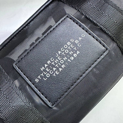 MARC JACOBS 

GOOD QUALITY 
OFFER 

70 dhs🇦🇪

Zain39
♥️♥️♥️