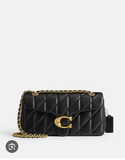 COACH 
NEW COMING 
100 dhs🪙
SIZE 25 CM

Zain200
♥️♥️♥️