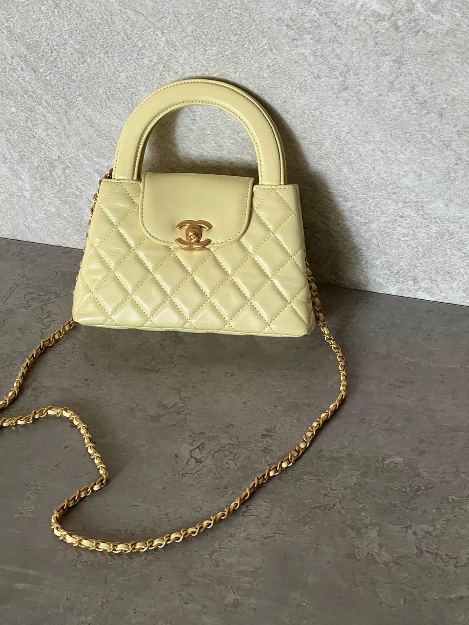 CHANEL KELLY 19cm NEW 
COLOR 
For Price 👇 WTSP Text Zain 0568585901

Zain76
♥️♥️♥️