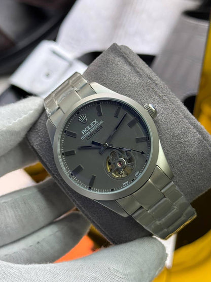 Rolex 
watch for men 
good quality automatic 
310 dhs🇦🇪

Zain59
♥️♥️♥️