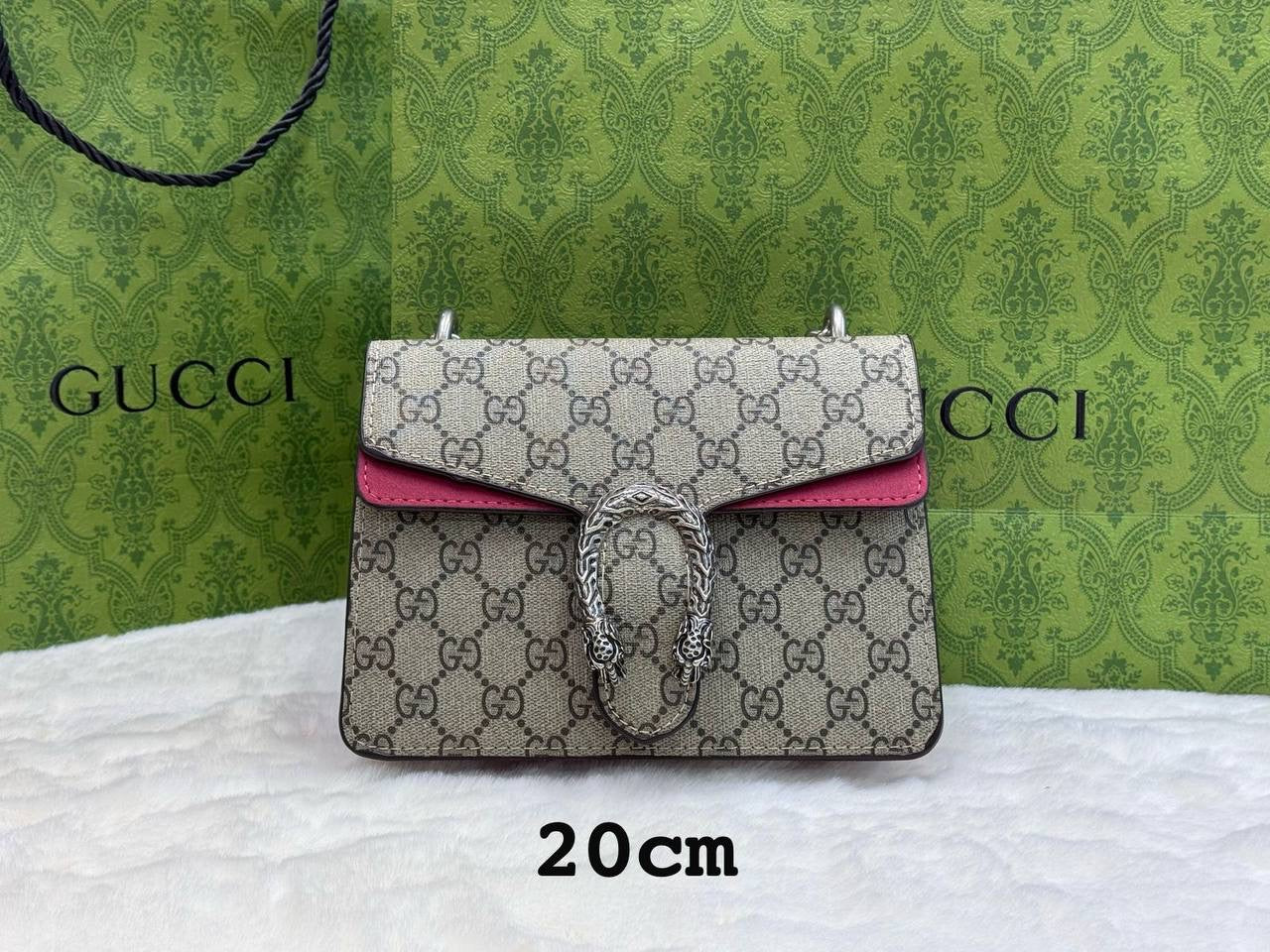Gucci ᴅɪᴏɴʏsᴜs sᴍᴀʟʟ
ʟᴏɴɢ ᴄʜᴀɪɴ

ᴡɪᴛʜ ʙᴏx
🎁🎁🎁
sɪᴢᴇ:20ᴄᴍ
80 dhs🇦🇪

Zain56
♥️♥️♥️
