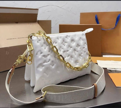 LV
with box
🎁🎁🎁

110 dhs🇦🇪

Zain143
♥️♥️♥️