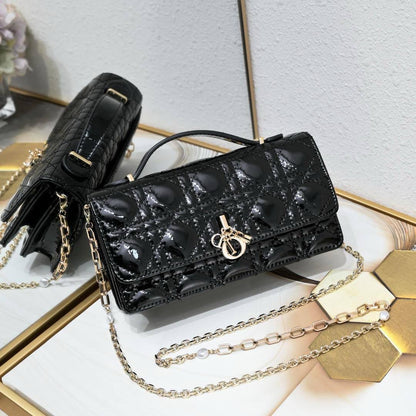 Dior Master +++
For Price 👇 WTSP Text Zain 0568585901

Zain142
♥️♥️♥️