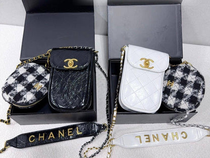 Mobile phone bag
60 dhs🪙

with box
🎁🎁🎁
size 11×18×4cm

Zain42
♥️♥️♥️