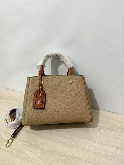 LV
95 dhs🪙
high quality

Zain26
♥️♥️♥️