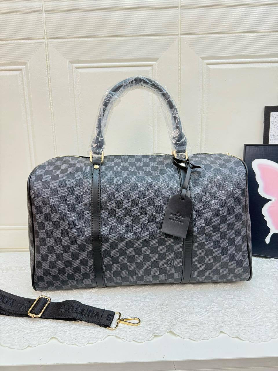LV Travel Bag

47*29*16cm

90 dhs🇦🇪

Zain17
♥️♥️♥️