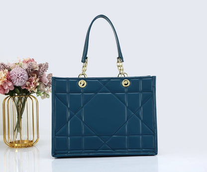 YSL - Dior
offer price
65 dhs🇦🇪

Zain39
♥️♥️♥️