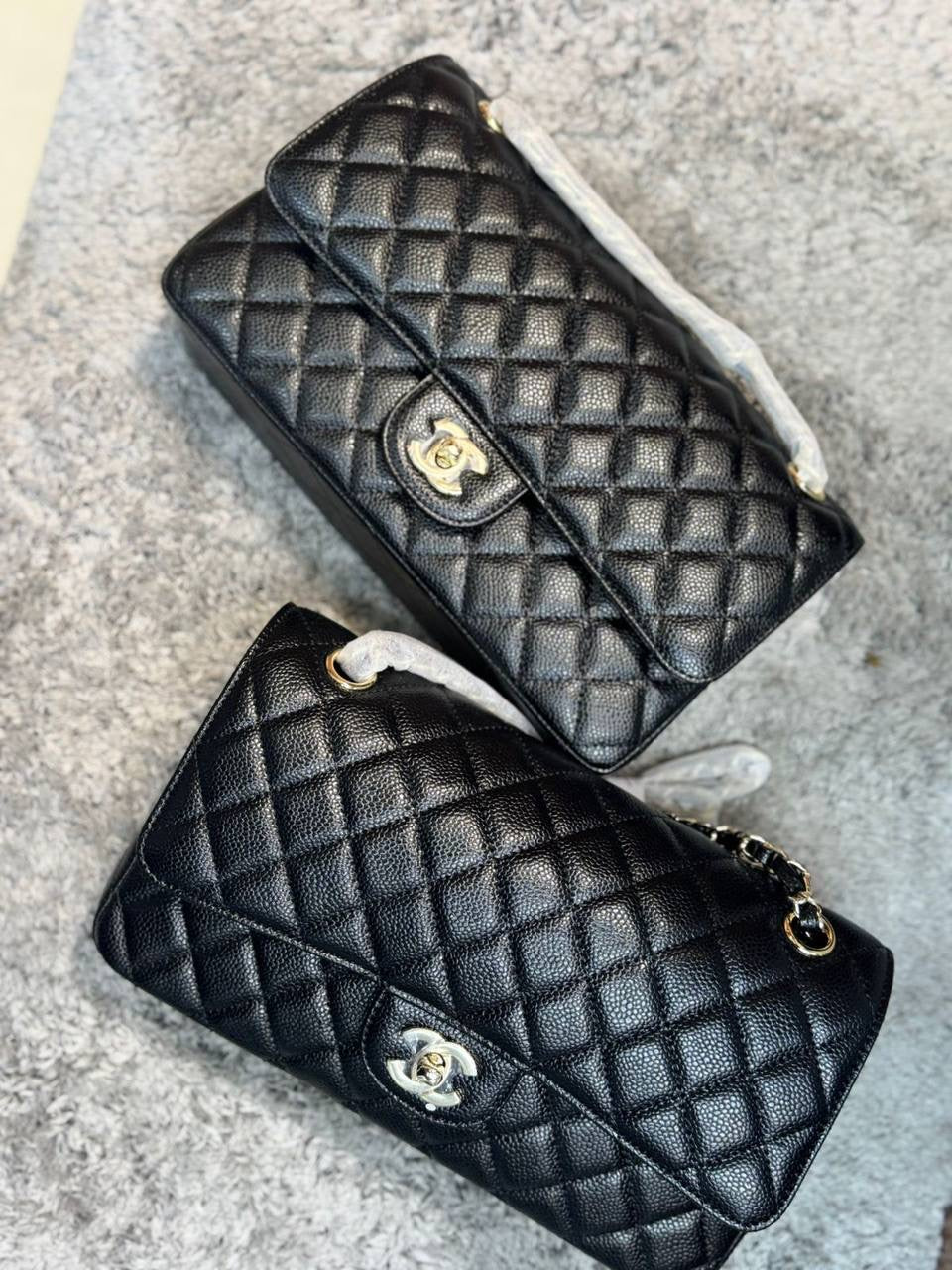 Chanel Flap 
         25 Cm
220 dhs🇦🇪

Zain131
♥️♥️♥️