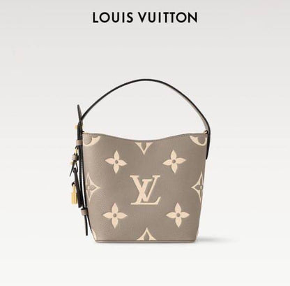 LV
   ᴡɪᴛʜ ᴘᴏᴜᴄʜ
ᴡɪᴛʜ  ʙᴏx
🎁🎁🎁

ʟᴇᴀᴛʜᴇʀ/ɢᴀᴍᴏsᴀ
sɪᴢᴇ:30ᴄᴍ
105 dhs🇦🇪

Zain56
♥️♥️♥️