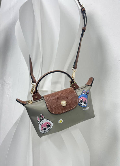 Labubu＋LongChamp 
Size：20 * 10 * 5 cm
55 dhs🇦🇪

Zain115
♥️♥️♥️