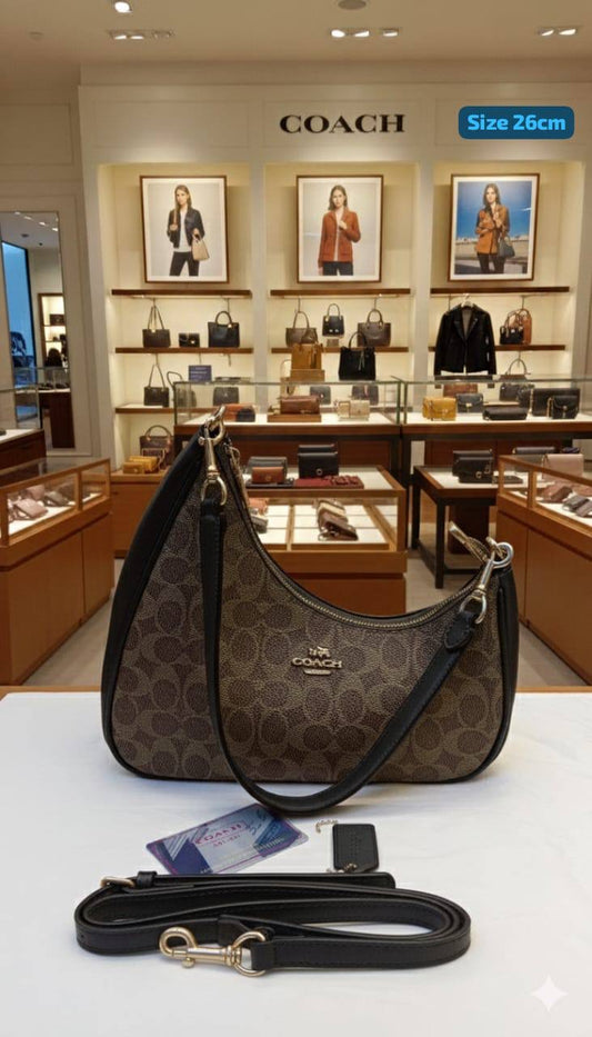 Coach
Good quality 
100 dhs🇦🇪

Zain186
♥️♥️♥️