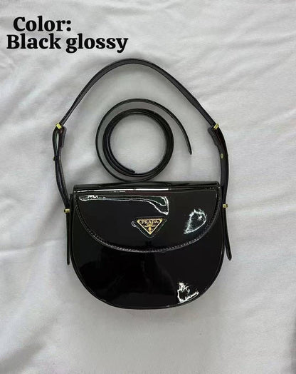 Prada sʜᴏᴜʟᴅᴇʀ ʙᴀɢ

ᴡɪᴛʜʙᴏx
🎁🎁🎁

ʟᴇᴀᴛʜᴇʀ/ɢʟᴏssʏ
80 dhs🇦🇪

Zain56
♥️♥️♥️