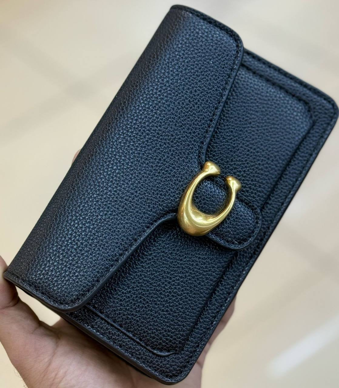 COACH TABBY NEW 
GOOD QUALITY 
SIZE ( 20 CM)

90 dhs🇦🇪

WITH BOX
🎁🎁🎁

Zain28
♥️♥️♥️