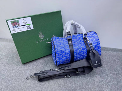 Goyard

With box 
🎁🎁🎁

size :25×15 
90 dhs🪙

Zain114
♥️♥️♥️