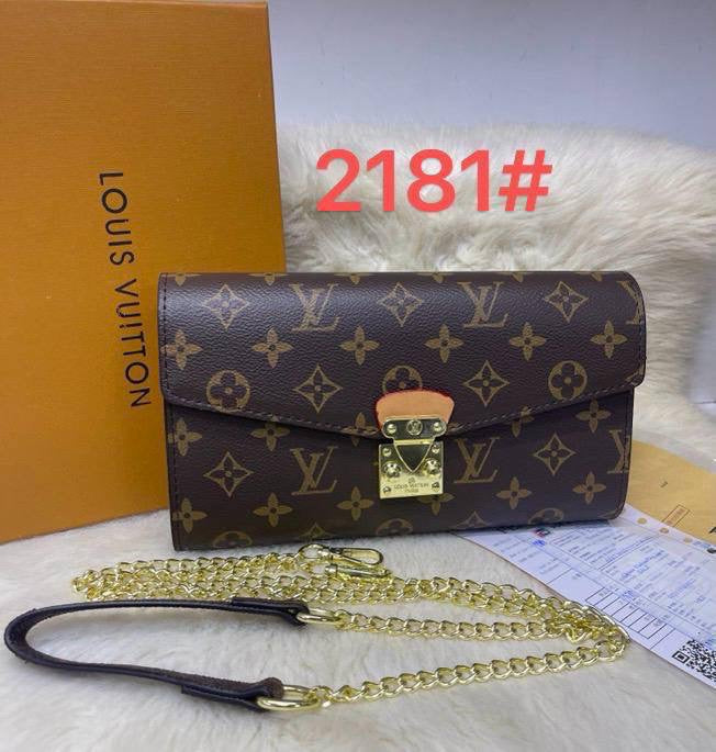 Bags offer

With box 
🎁🎁🎁

75 dhs🪙💕

Zain50
♥️♥️♥️