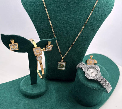 90 dhs 🇦🇪 

Set with box
🎁🎁🎁

Zain45
♥️♥️♥️