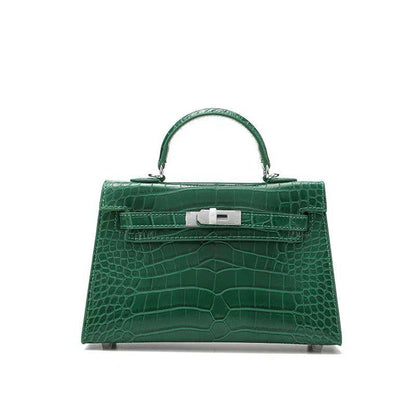 Hermes
KL-22 with box 
95 dhs🪙💕

KL-25 with box
 115 dhs🪙💕 

Zain136
♥️♥️♥️
