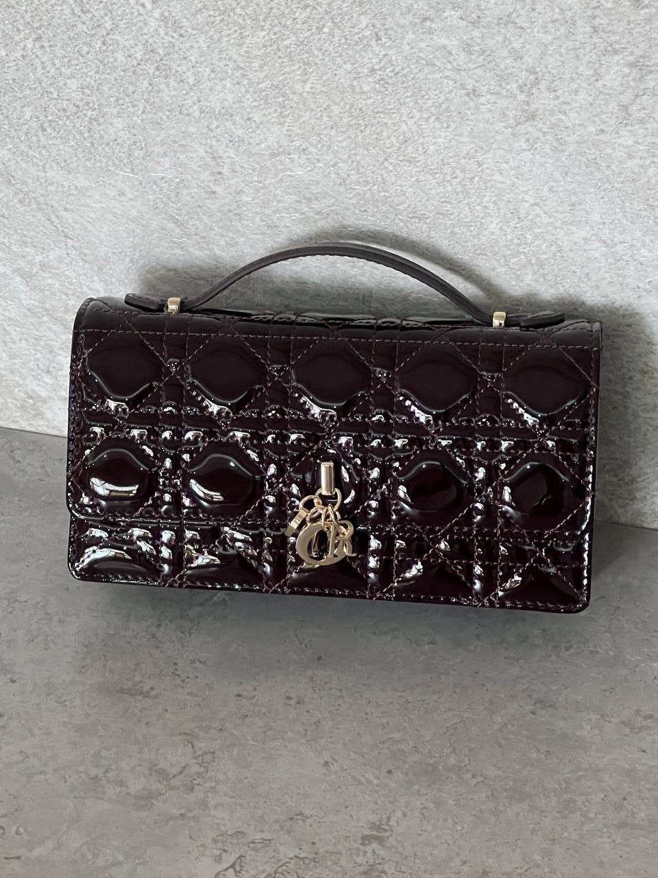 MISS DIOR WALLET ON CHAIN PATENT LEATHER
For Price 👇 WTSP Text Zain 0568585901

Zain76
♥️♥️♥️