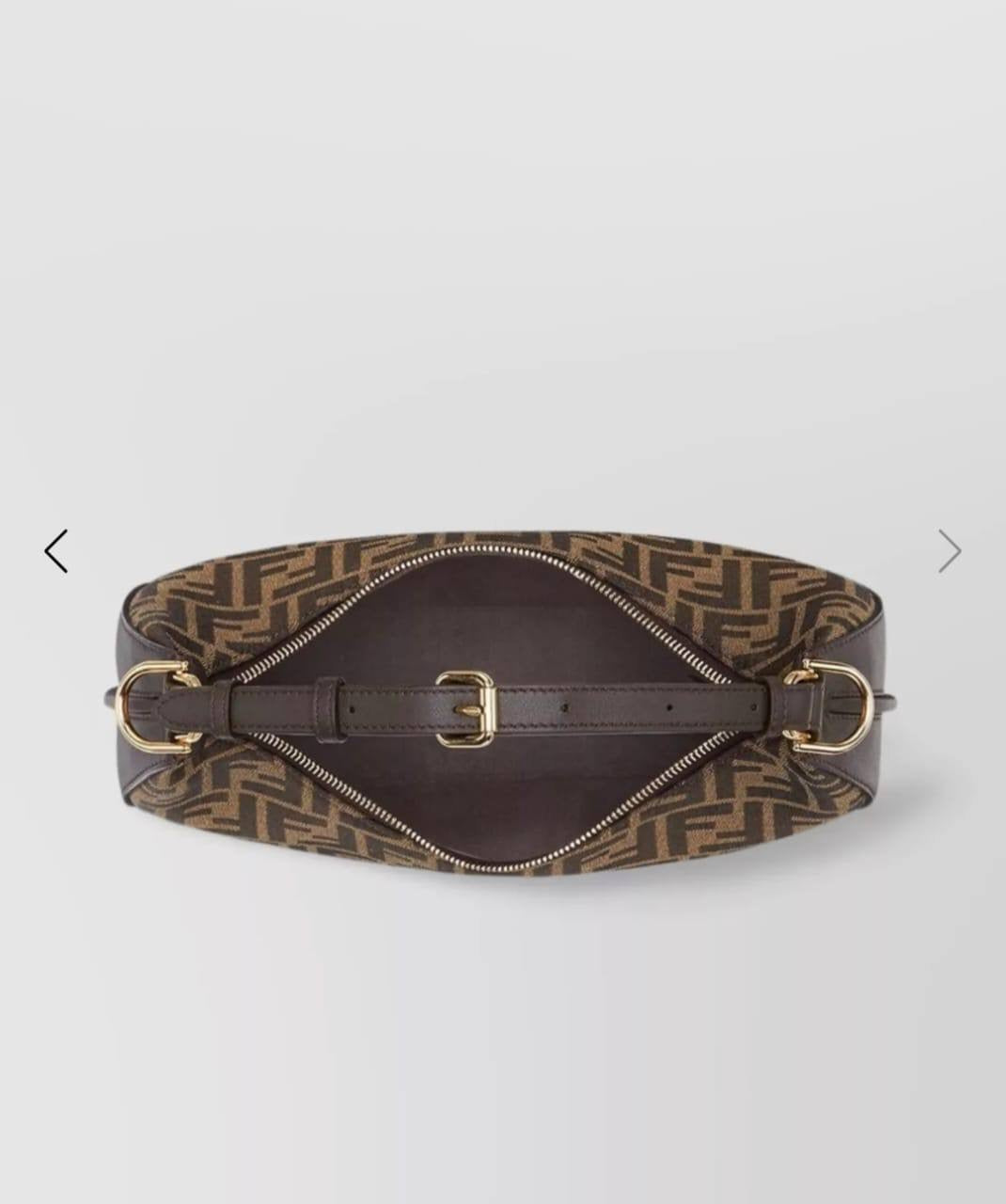 Fendi
with box
🎁🎁🎁

100 dhs🪙

Zain143
♥️♥️♥️