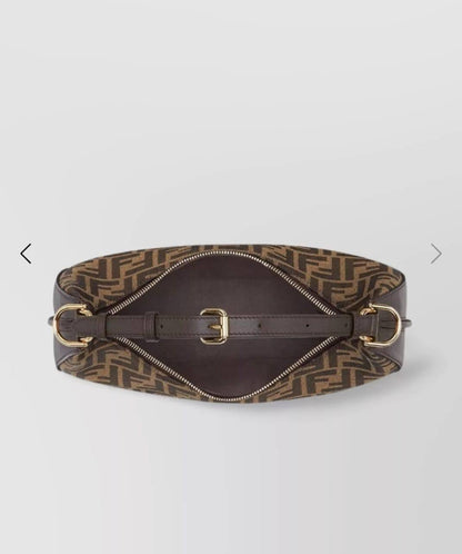 Fendi
with box
🎁🎁🎁

100 dhs🪙

Zain143
♥️♥️♥️