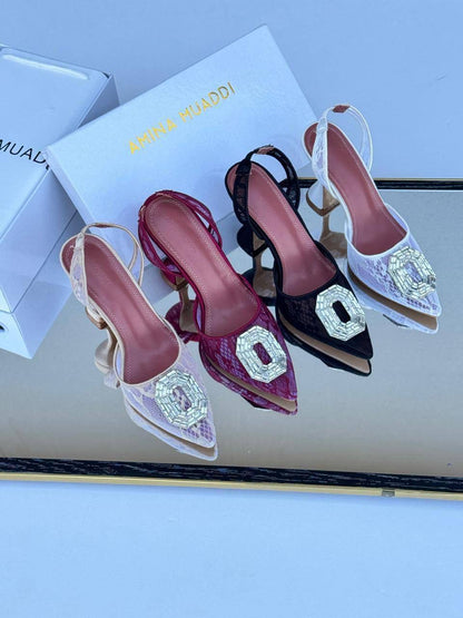 Chanel 
Amina HUADDI 7cm
120 dhs🇦🇪
Size 36-37-38-39-40-41

Zain21
♥️♥️♥️