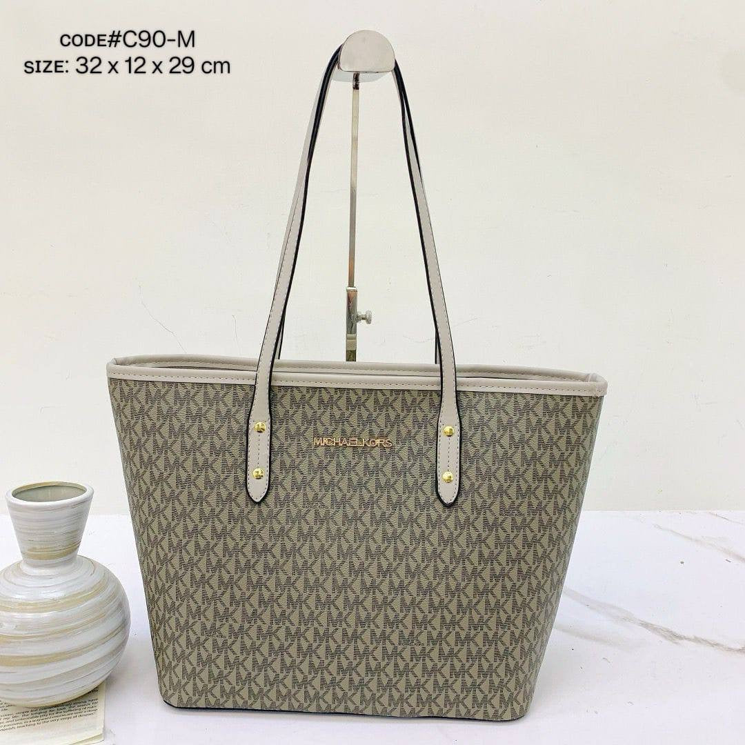 MK
sʜᴏᴜʟᴅᴇʀ ᴛᴏᴛᴇʙᴀɢ
ᴢɪᴘᴘᴇʀ ᴛʏᴘᴇ
sɪᴢᴇ :. 32 cm

70 dhs🪙

Zain31
♥️♥️♥️