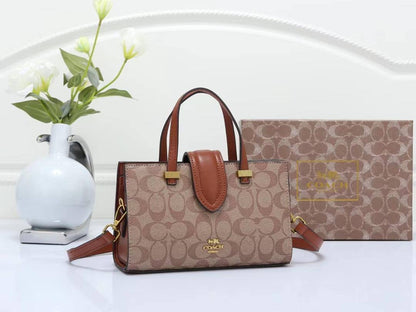 Coach - Gucci

95 dhs🇦🇪 
high quality 

With box
🎁🎁🎁

Zain26
♥️♥️♥️