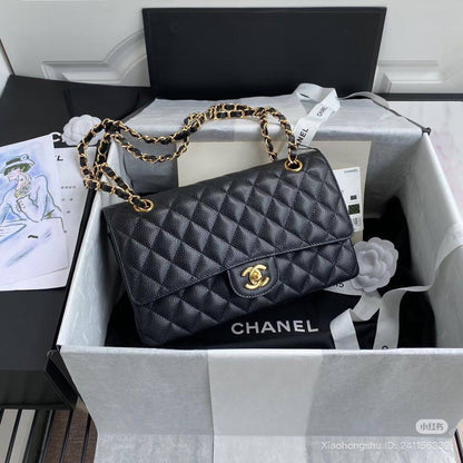 .
CHANEL
SUPER MASTER QUALITY 🔥🔥
WITH FULL PACKAGING 🎁
For Price 👇 WTSP Text Zain 0568585901

Zain255
♥️♥️♥️